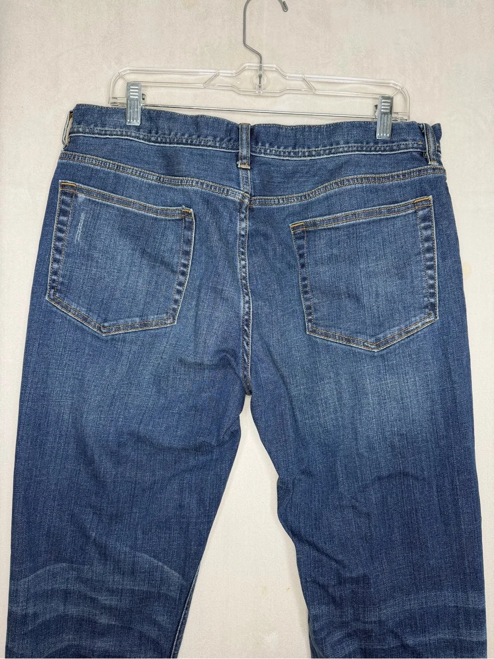 J.CREW / The Sutton medium wash straight leg flex jeans G8787 / 34x34